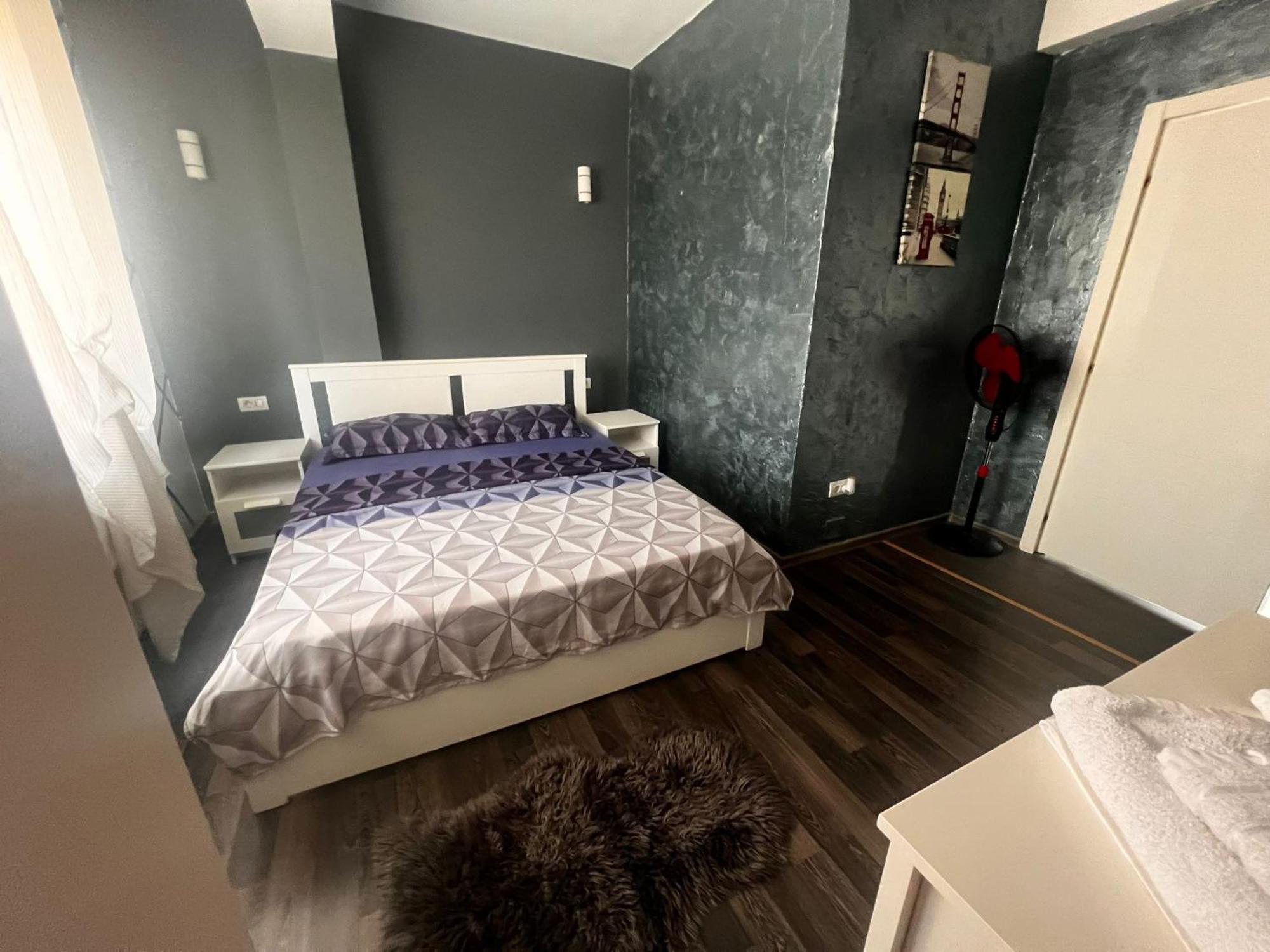 Dd Residence Otopeni Exteriör bild
